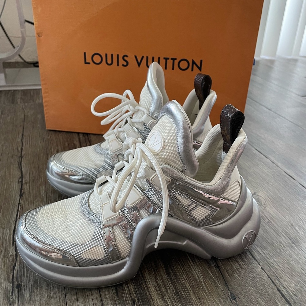 LOUIS VUITTON Archlight trainers sneakers silver Sz 35